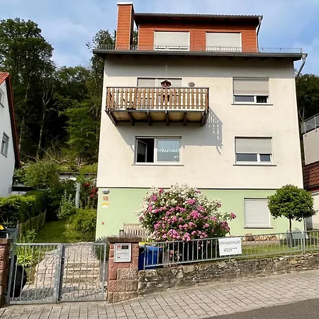 Wolff, Apartamento Kelkheim