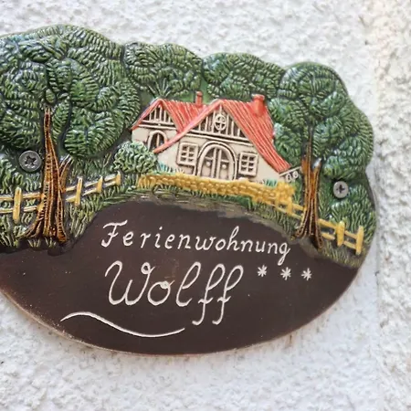 Wolff,
